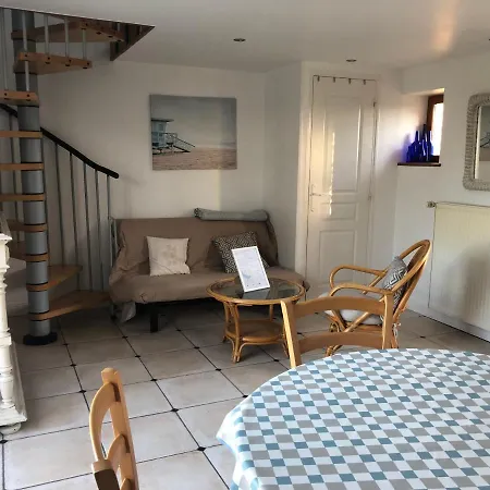 Maison De En Normandie Petit 度假居 *
